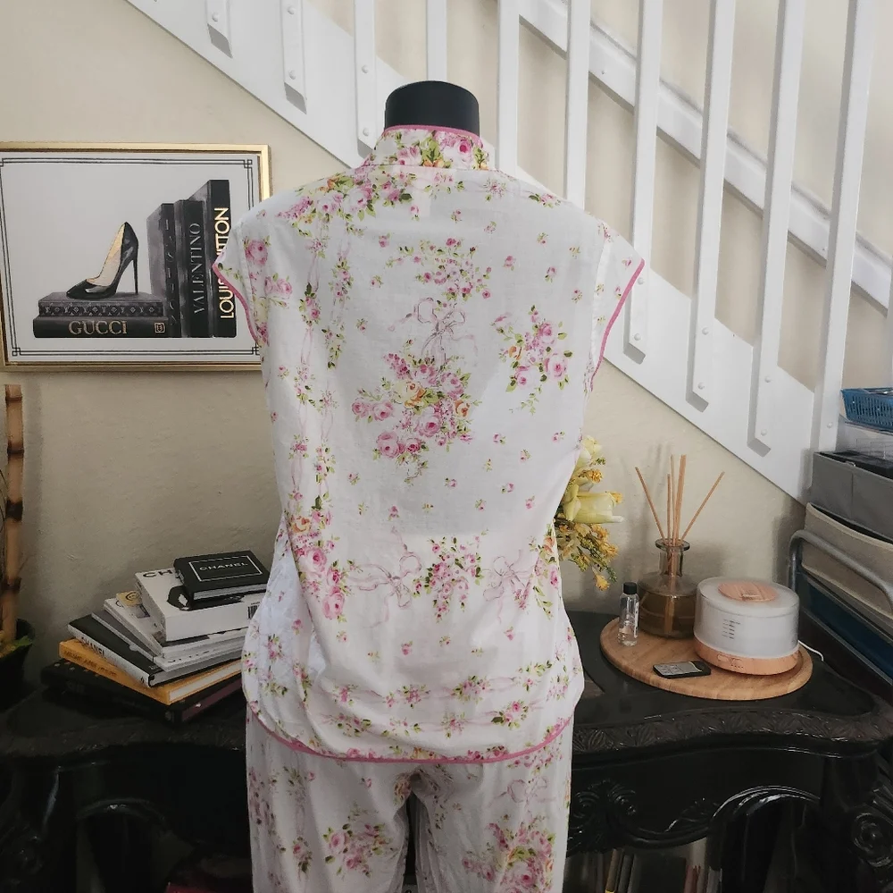 Oscar de la Renta Pajama Set size M